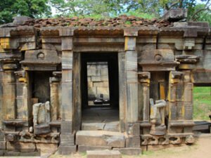 polonnaruwa-srilanka-hayalanka
