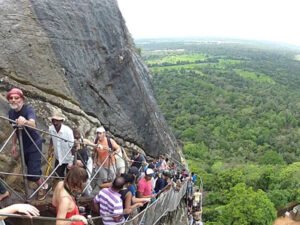 sigiriya-sri-lanka-haya-lanka
