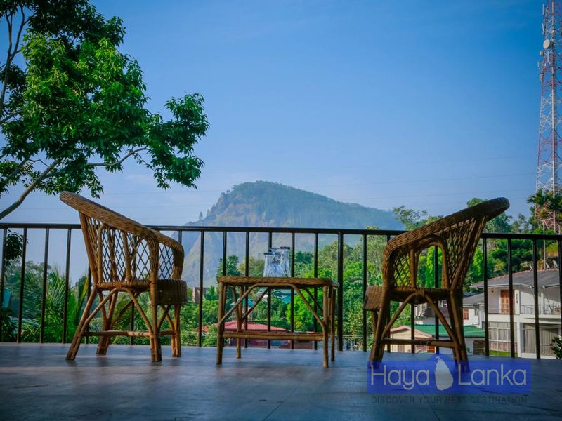 Hotel City Grand Ella